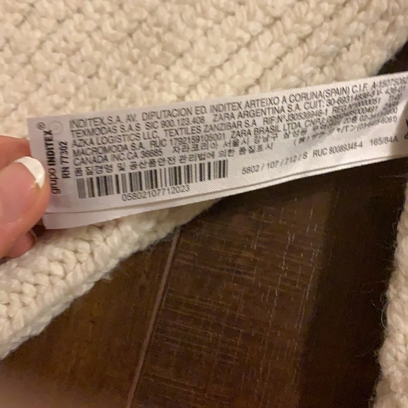 Beige Zara sweater - Picture 2 of 3